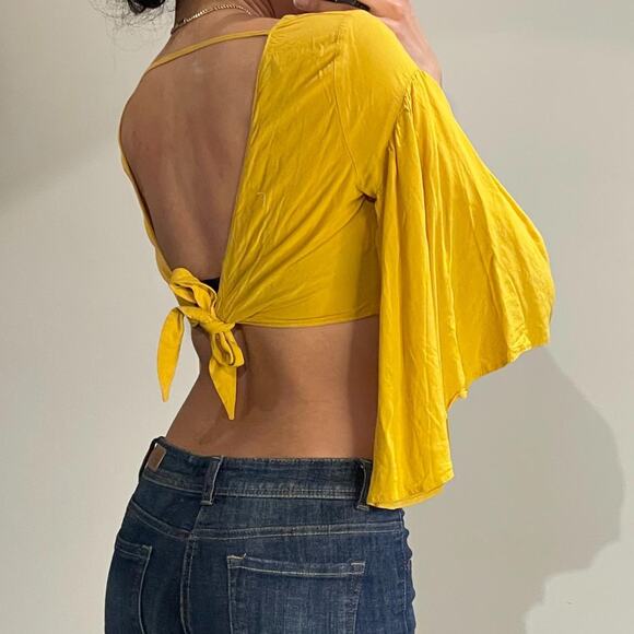Yellow Crop Top with Flared Sleeves - Picture 4 of 8